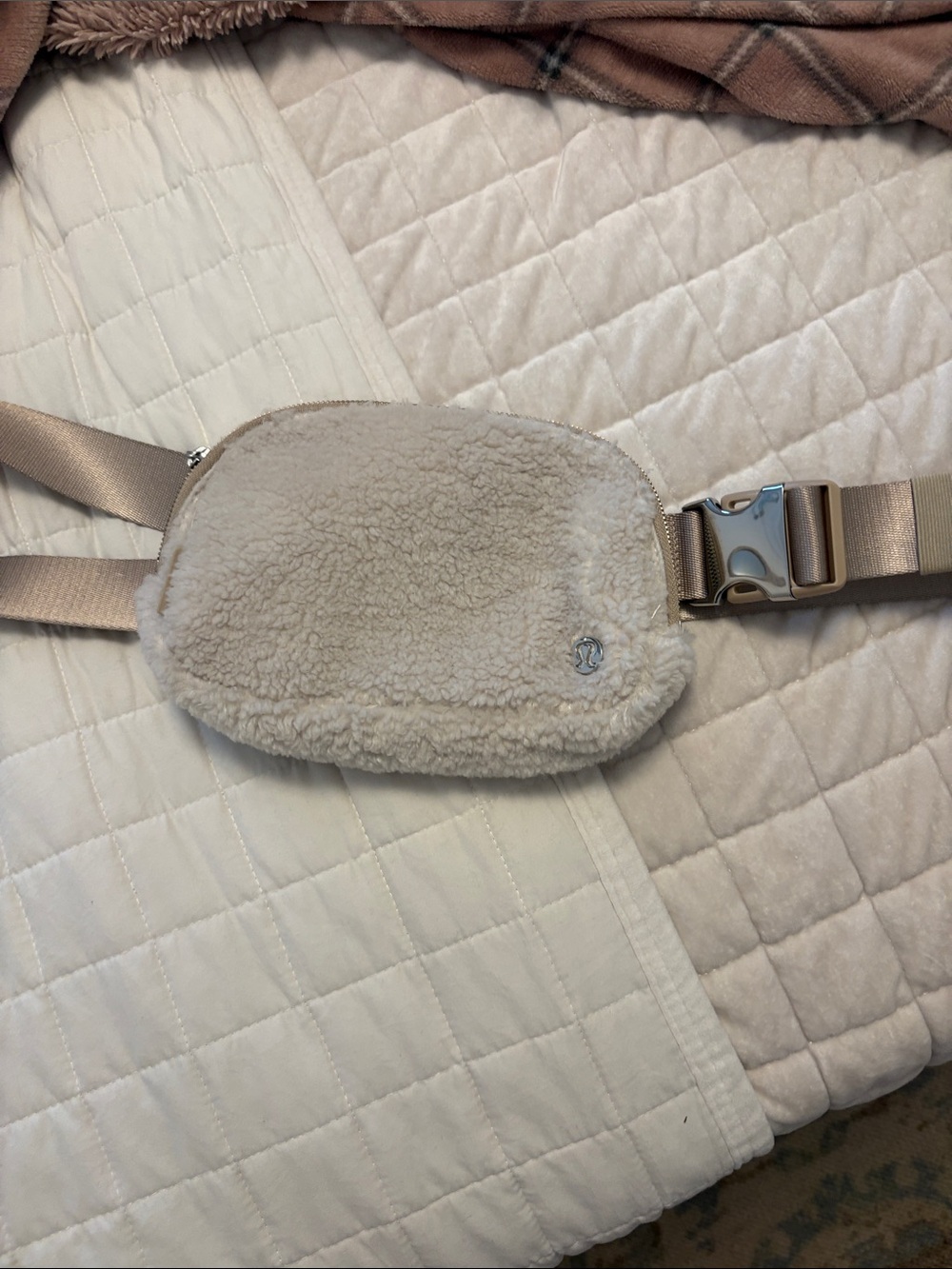lululemon athletica Cream Sherpa Belt Bag with Tan Strap